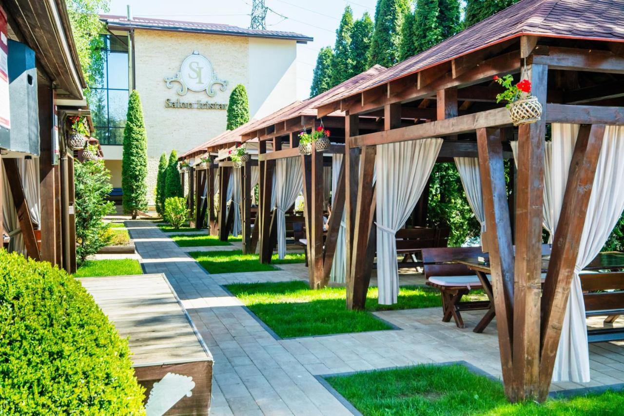 Pensiunea Iristar Fălticeni 외부 사진