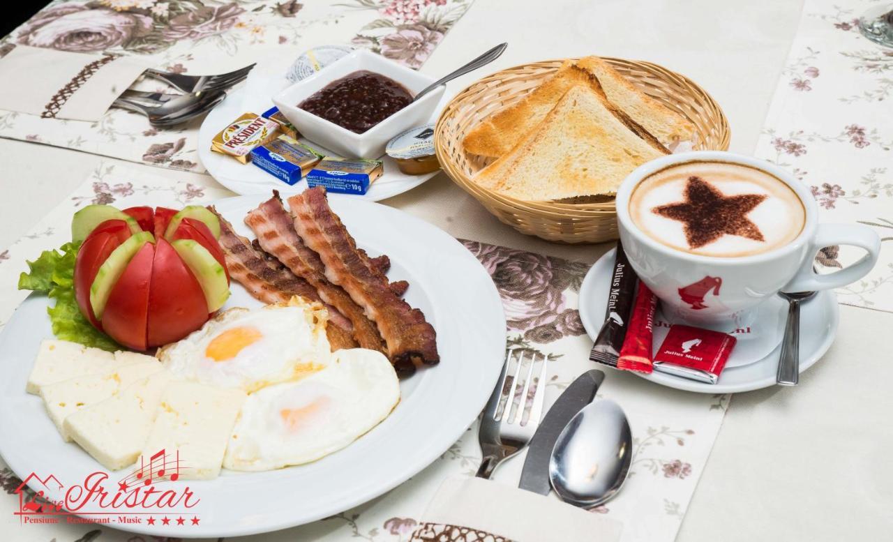 Pensiunea Iristar Fălticeni 외부 사진